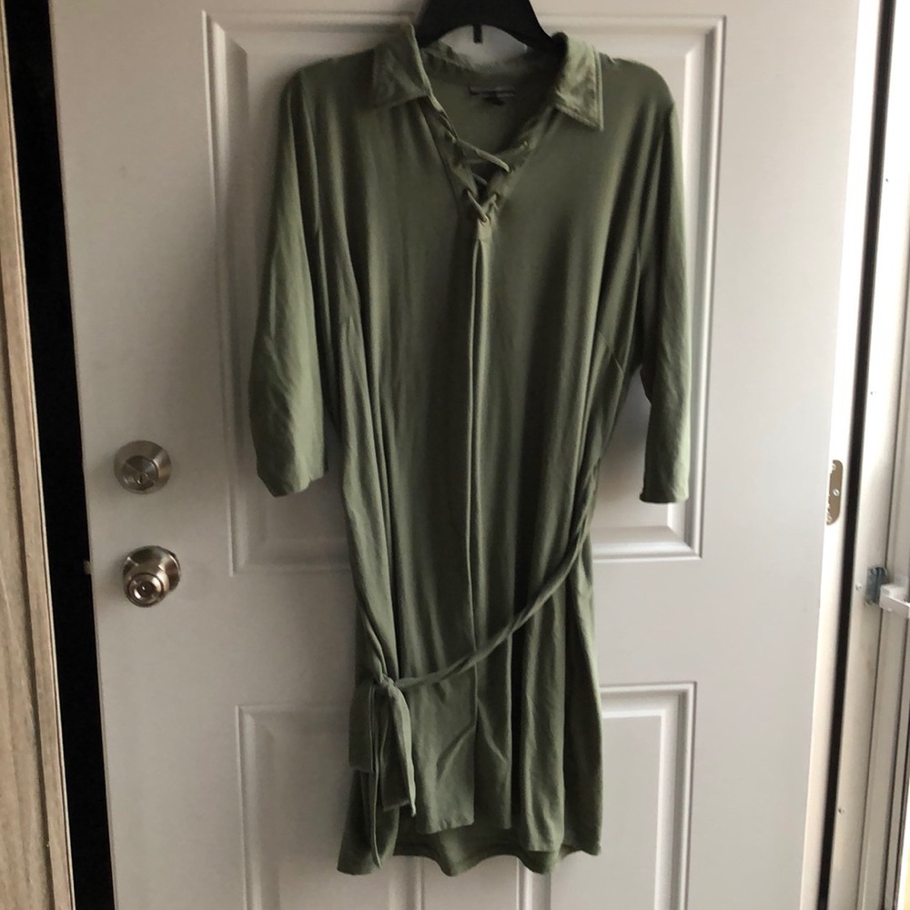 Olive green 3/4 sleeve dress